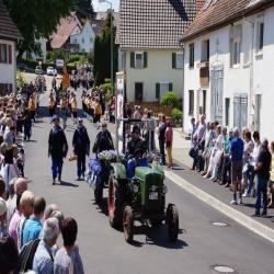 images/2019/100/Sonntag/03umzug_10_20200102_1880865927.jpg