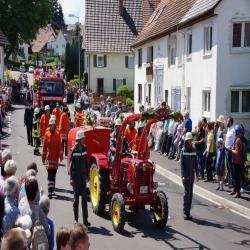 images/2019/100/Sonntag/03umzug_13_20200102_1231428987.jpg